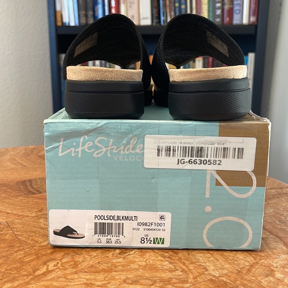 LifeStride | Black Poolside Sandal  Wide Width ZL840 - Picture 14 of 16